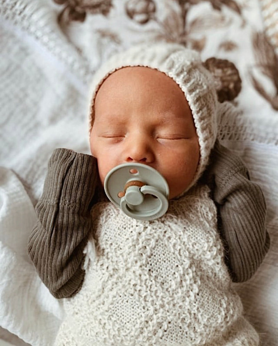 Baby magnolia romper hand knit for newborn knitwear