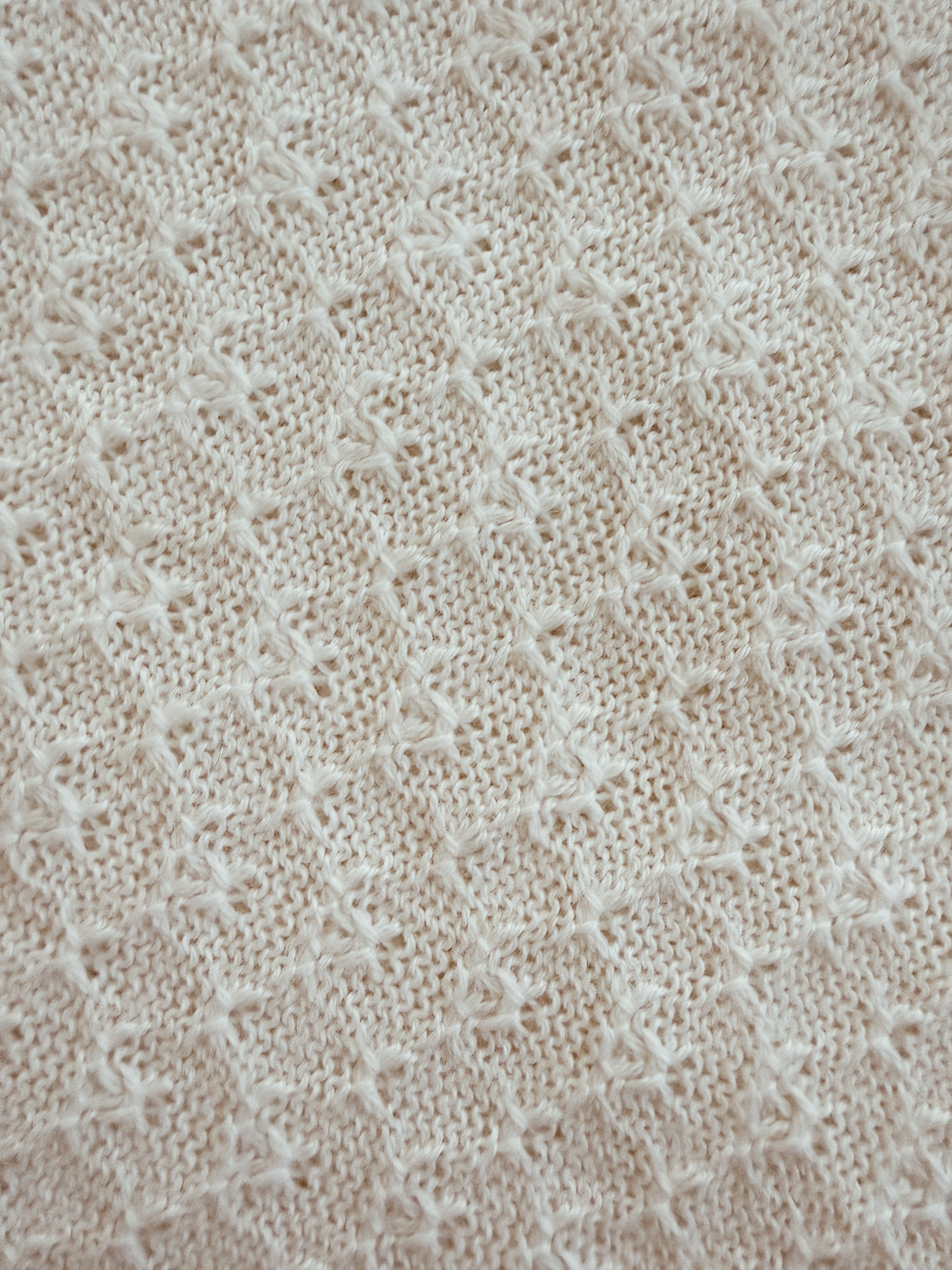 Mabel Heirloom Wrap - Snow