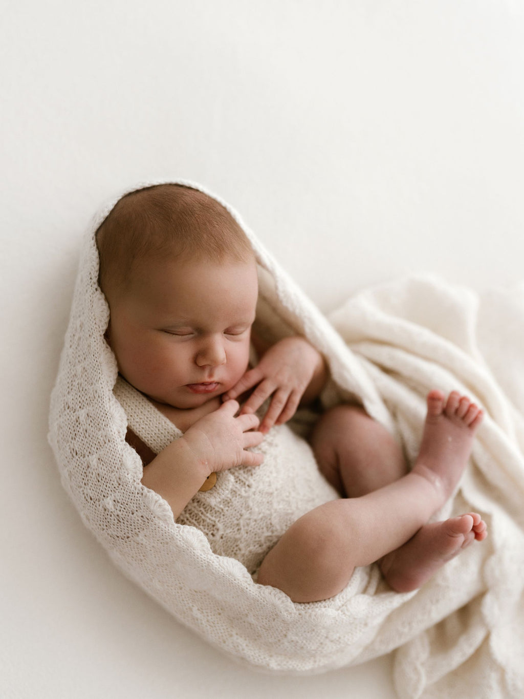 Mabel Heirloom Wrap - Snow