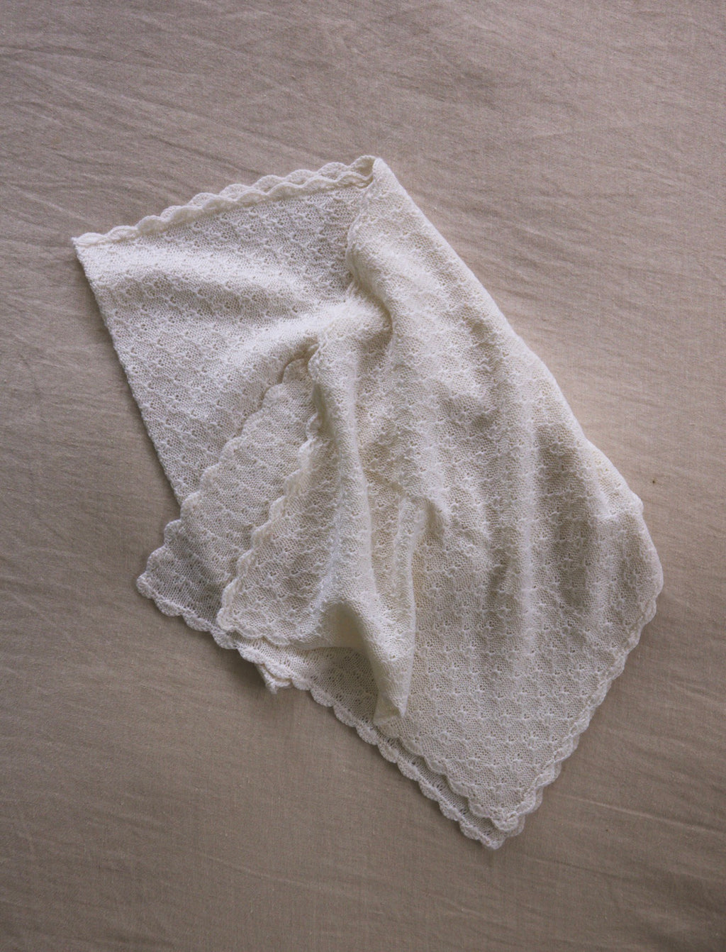 Mabel Heirloom Wrap - Snow