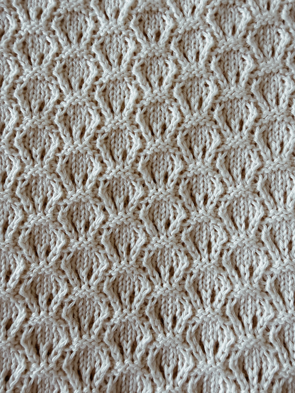 Olive Heirloom blanket - Snow - Hank Knitwear